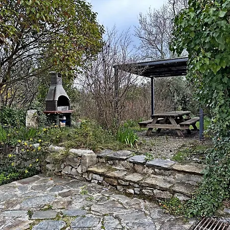 Maison Accueillante, Les Vans, Vue Sur Montagne, Grand Jardin Дом отдыха
